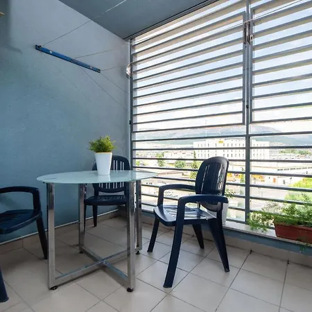 Apartament Vibe & Free Garage Split